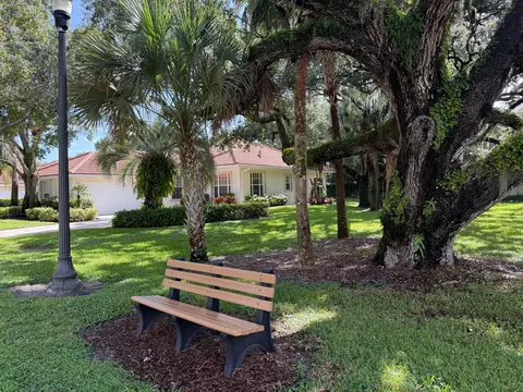 323 Kelsey Park Cir, Palm Beach Gardens, FL 33410
