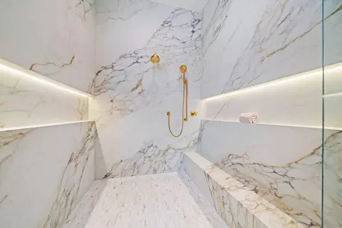 Bath - 9535 Sandy Run Rd, Jupiter, FL 33478 photo 5 of 18