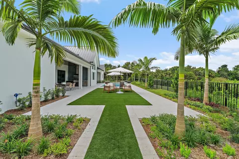 Exterior - 9535 Sandy Run Rd, Jupiter, FL 33478 photo 16 of 23