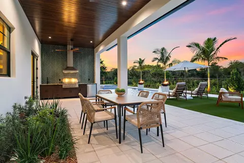 Exterior - 9535 Sandy Run Rd, Jupiter, FL 33478 photo 6 of 23