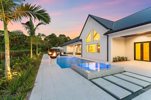Exterior - 9535 Sandy Run Rd, Jupiter, FL 33478 photo 7 of 23