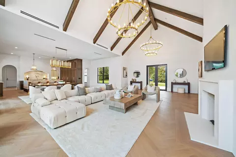 Living - 9535 Sandy Run Rd, Jupiter, FL 33478 photo 4 of 8