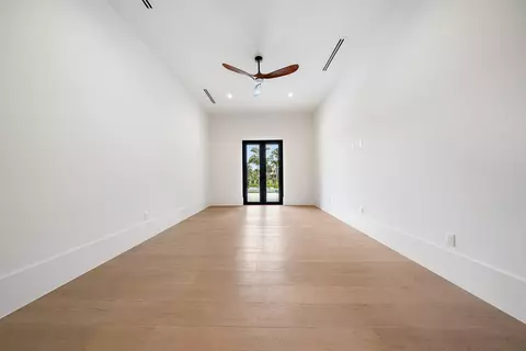 Bedroom - 9535 Sandy Run Rd, Jupiter, FL 33478 photo 7 of 14