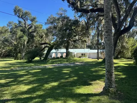 384 W Ariel Rd, Edgewater, FL 32141
