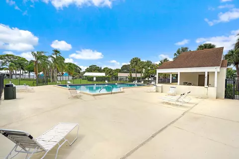 Exterior - 171 Banyan Cir, Jupiter, FL 33458 photo 5 of 5