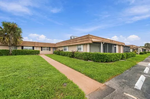 334 Seville N, Delray Beach, FL 33446