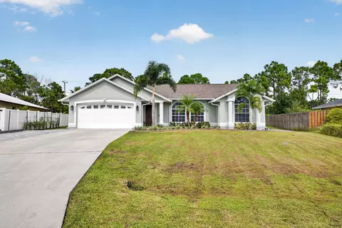 5552 NW Cruzan Ave, Port Saint Lucie, FL 34986