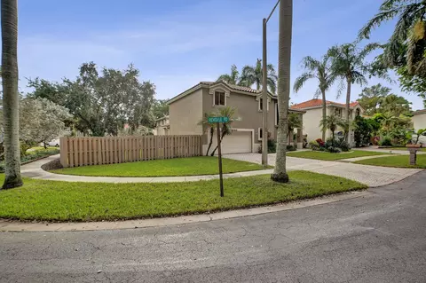 11220 Reveille Rd, Hollywood, FL 33026