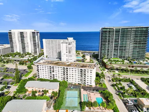1009 N Ocean Blvd #207, Pompano Beach, FL 33062