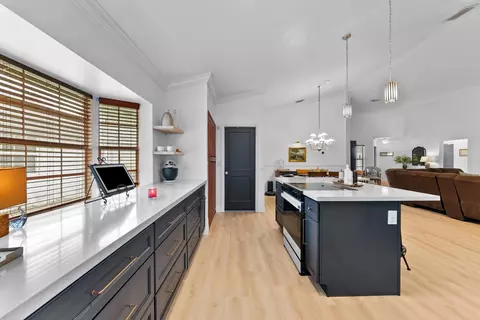 Kitchen - 5309 Pine Cir, Coral Springs, FL 33067 photo 4 of 5