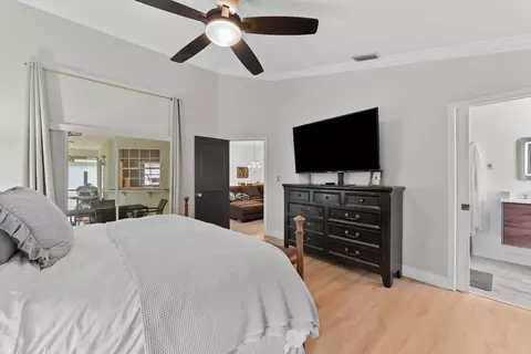 Bedroom - 5309 Pine Cir, Coral Springs, FL 33067 photo 2 of 4