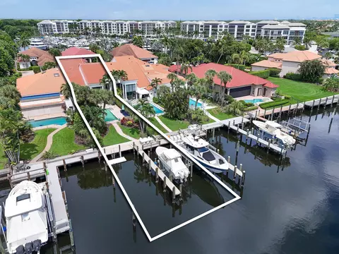 2025 La Porte Dr, Palm Beach Gardens, FL 33410