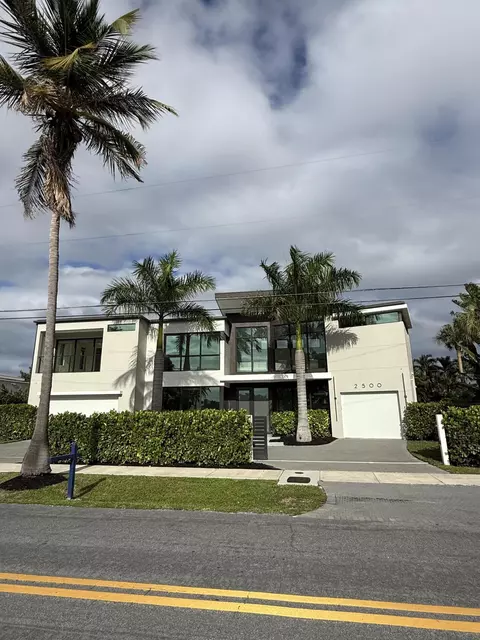 2500 Middle River Dr, Fort Lauderdale, FL 33305