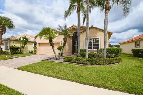 320 NW Millpond Ln, Port Saint Lucie, FL 34986