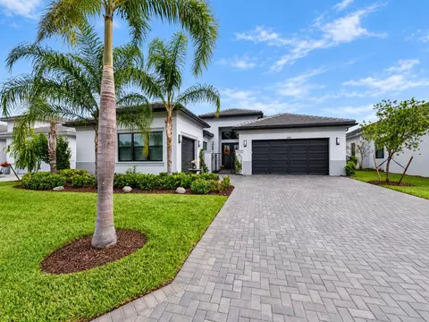 12441 SW Crystal Cove Dr, Port Saint Lucie, FL 34987