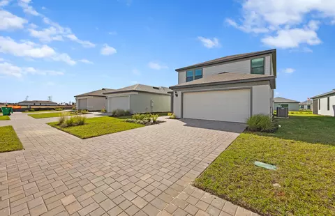 1224 Caloosa Cove Dr, Labelle, FL 33935