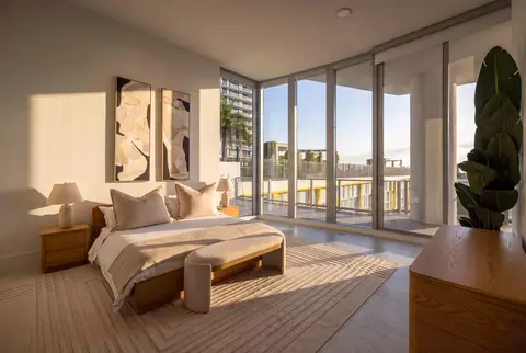 220 Lake Shore Dr #612, West Palm Beach, FL 33403