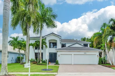 12700 Yardley Dr, Boca Raton, FL 33428