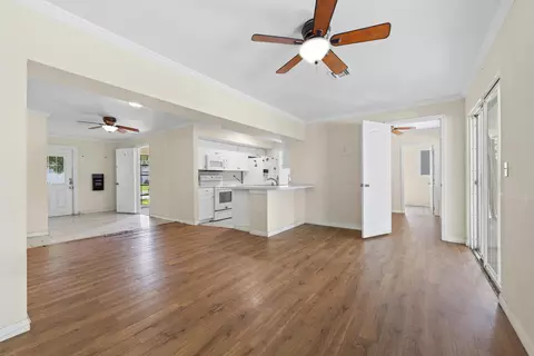 1010 SEuclid Ln, Port Saint Lucie, FL 34983