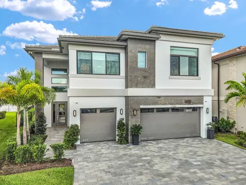 13146 Florida Crane Dr, Palm Beach Gardens, FL 33412