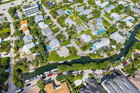 View/Area - 3437 Palm Ct, Jupiter, FL 33469 photo 4 of 8