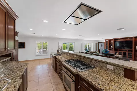 Kitchen - 18150 Perigon Way, Jupiter, FL 33458 photo 1 of 6