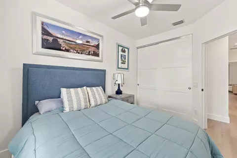 Bedroom - 4102 Community Dr, Jupiter, FL 33458 photo 6 of 6