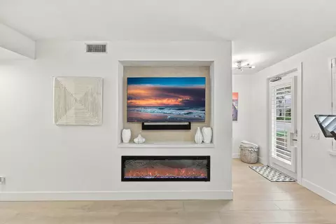 Other - 4102 Community Dr, Jupiter, FL 33458 photo 4 of 15