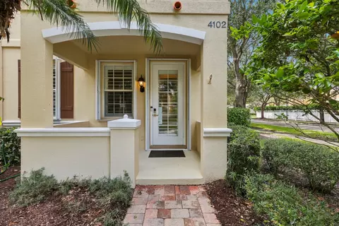 Exterior - 4102 Community Dr, Jupiter, FL 33458 photo 10 of 11