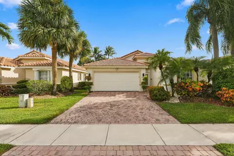 9576 Taormina St, Lake Worth, FL 33467