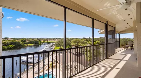 View/Area - 16910 Bay St #E501, Jupiter, FL 33477 photo 3 of 6