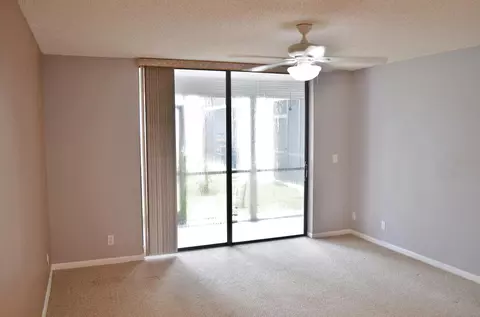 5130 Las Verdes Cir #121, Delray Beach, FL 33484