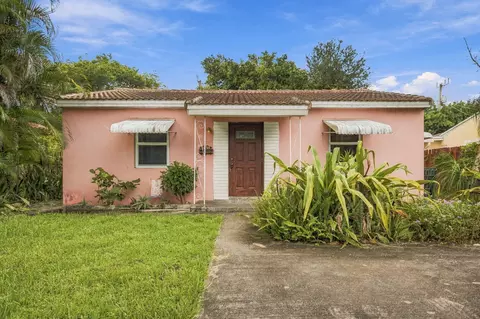 1524 NE 2nd Ave, Fort Lauderdale, FL 33304
