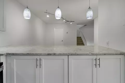 Kitchen - 825 Center St #30B, Jupiter, FL 33458 photo 7 of 7