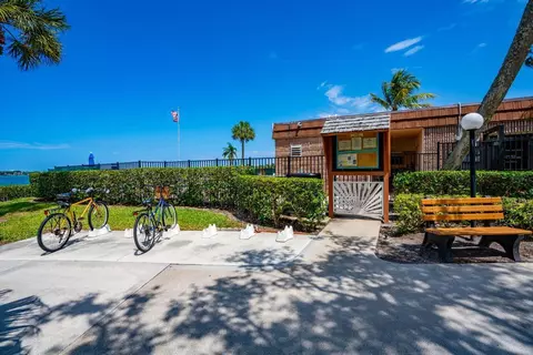 Other - 825 Center St #30B, Jupiter, FL 33458 photo 8 of 11