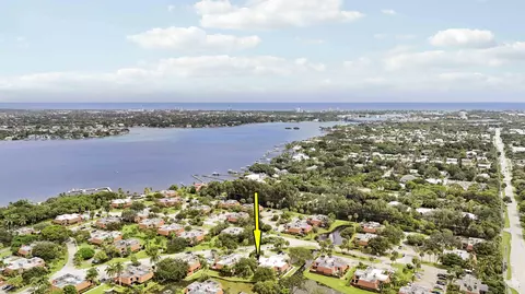 View/Area - 825 Center St #30B, Jupiter, FL 33458 photo 8 of 28