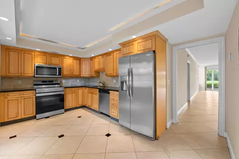4000 Cypress Grove Way #103, Pompano Beach, FL 33069