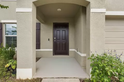 Exterior - 6765 SE 3rd Loop, Ocala, FL 34472 photo 4 of 4