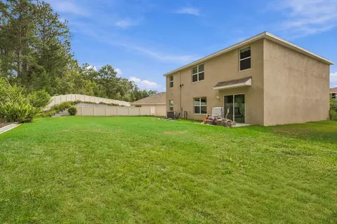 Exterior - 6765 SE 3rd Loop, Ocala, FL 34472 photo 2 of 4