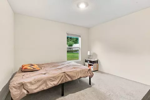 Bedroom - 6765 SE 3rd Loop, Ocala, FL 34472 photo 1 of 6