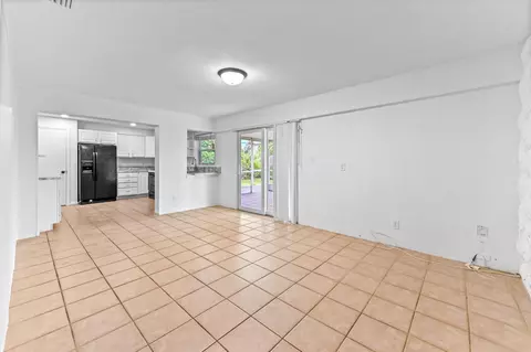 Living - 6575 NW 3rd St, Margate, FL 33063 photo 6 of 6