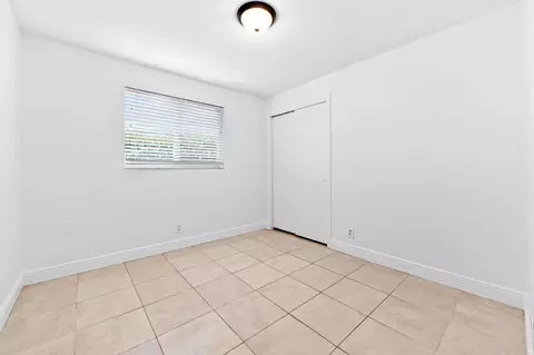 Bedroom - 6575 NW 3rd St, Margate, FL 33063 photo 4 of 7