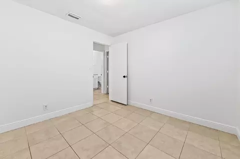 Bedroom - 6575 NW 3rd St, Margate, FL 33063 photo 5 of 7