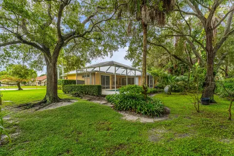 Exterior - 3650 SE Sea Point Ct, Stuart, FL 34997 photo 4 of 5