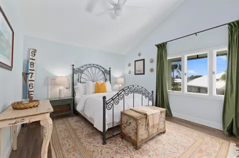 Bedroom - 4304 SE Fairway E, Stuart, FL 34997 photo 3 of 9
