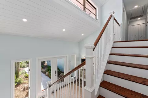 Entry Way - 4304 SE Fairway E, Stuart, FL 34997 photo 8 of 11