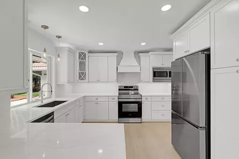 500 SW 62nd Ave, Plantation, FL 33317