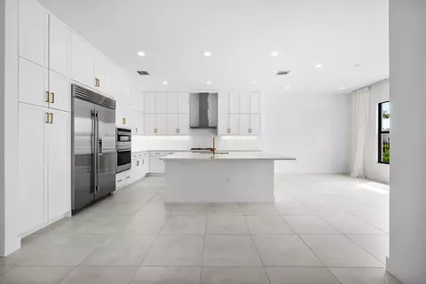 Kitchen - 8095 Crystal Downs Ave, Boca Raton, FL 33434 photo 1 of 2
