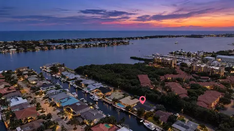 116 Periwinkle Dr, Hypoluxo, FL 33462