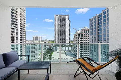 350 SE 2nd St #1950, Fort Lauderdale, FL 33301